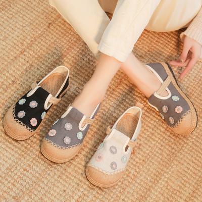 Women's Spring Casual Patchwork Round Toe Flat Slip-On Shoes Ethnic Style Embroidered Low-Top Canvas Linen Shoes