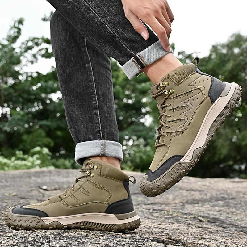 New High Top Mens Sneakers Outdoor Fashion Male Basic Boots Comfy Motocross Boots Genuine Leather Travel Camping Male Footwear
