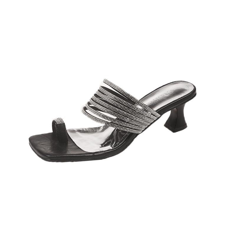 2026 New Sexy  Diamond Narrow Band Square Toe Women Slippers Fashion Thin Low Heels Sandals Ladies Summer Shoes Slippers
