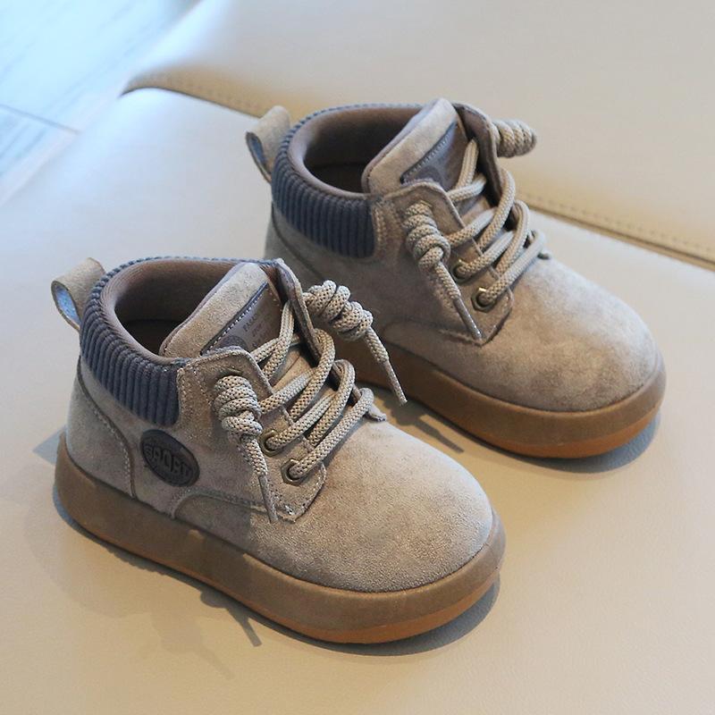 Children's Martin boots 2025 spring and autumn new boys' short boots British fashion girls' leather boots soft-soled baby shoes list