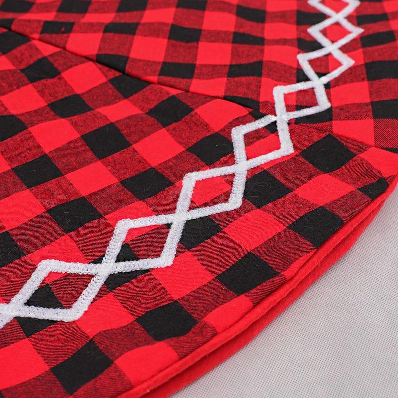 Christmas Decoration Flower Lattice Tree Skirt 48-inch Embroidery Christmas Tree Skirt Tree Bottom Apron Christmas Tree Skirt