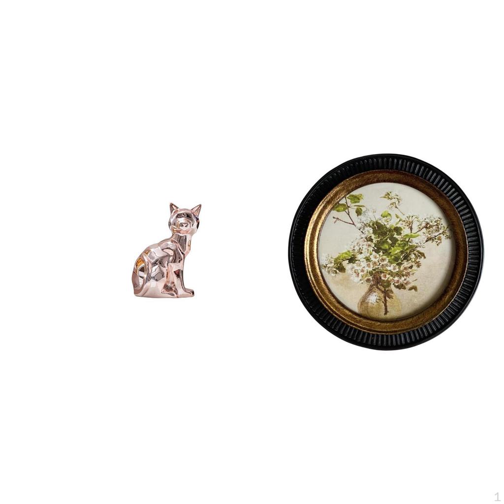 Elegant Resin Cat Sculpture Embossed Antique Decorative Art Ornament for Fireplace And Bedroom Retro