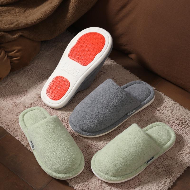 New Cotton Slippers Women's Winter Couple Indoor Floor Home Home Home Non-slip Warm Fluffy Slippers Men