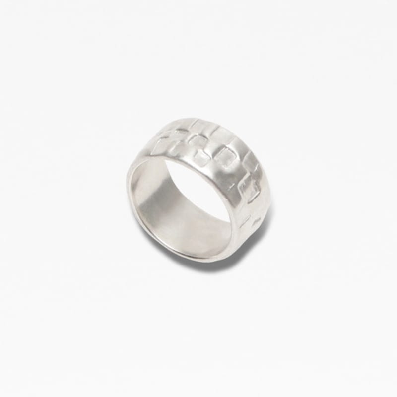 Pinu Checkerboard Ring