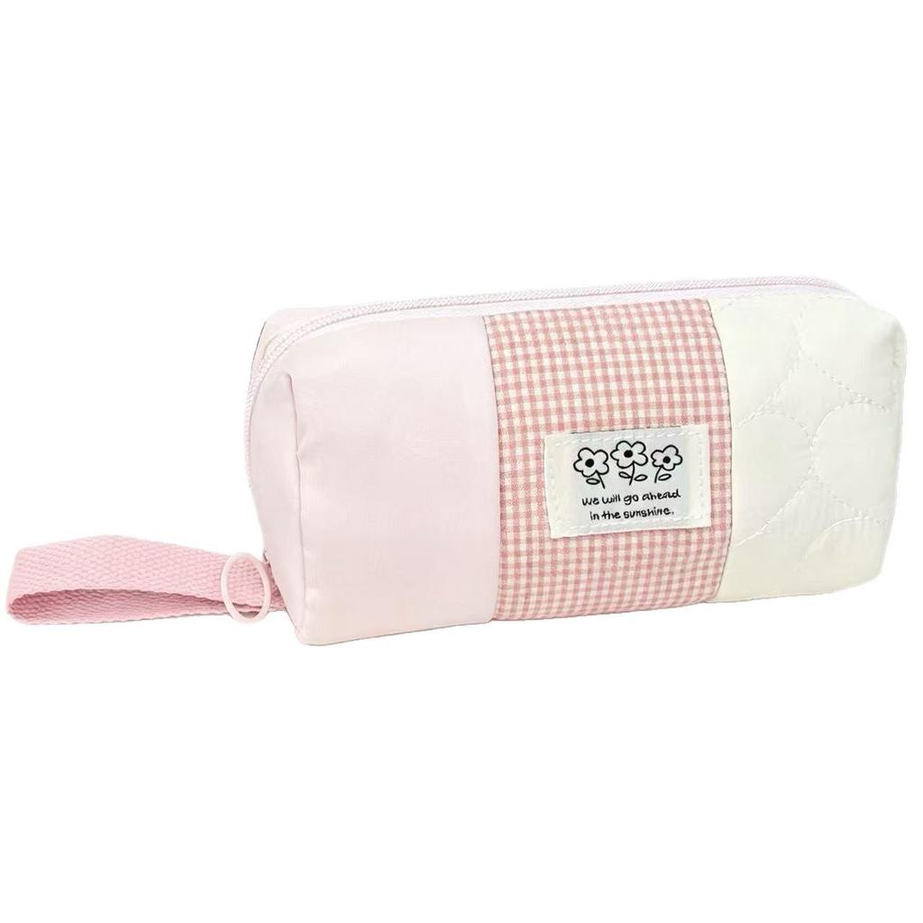 Creative Large Capacity Three-Color Plaid Patchwork Pencil Case – Stylish Handheld Stationery Bag for Students