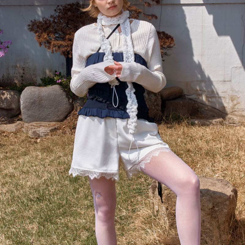 UNDERCONTROL STUDIO STRING PLEATS MUFFLER / lace / WHITE