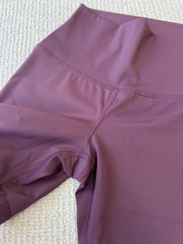 ALO Yoga High-Waist Radlerhose mit Nude-Gefühl - Po-Lifting, Schnelltrocknende Fitnesshose für Damen