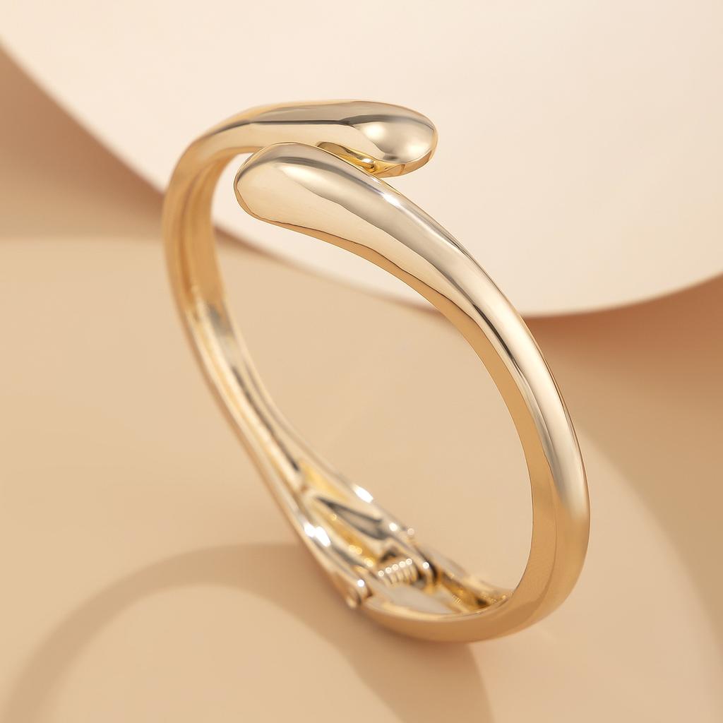 Fashion Irregular Alloy Spring Bracelet Simple Water Drop Smooth Bracelet Set