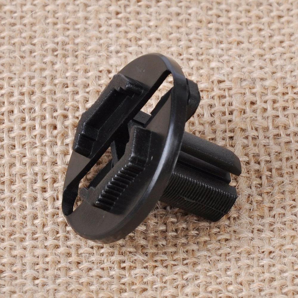 4Pcs Headlights Clips For Mercedes-Benz A124 W124 C124 S124 E-Class A1248210520