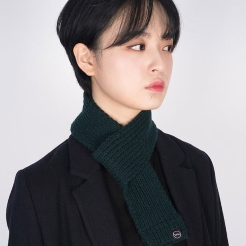 

BB’DE SOLI’DE bbde wool 60% mini muffler 8color navy