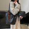 Large-capacity simple women's bags, new trendy fashion handbags, simple retro atmospheric women's shoulder bags