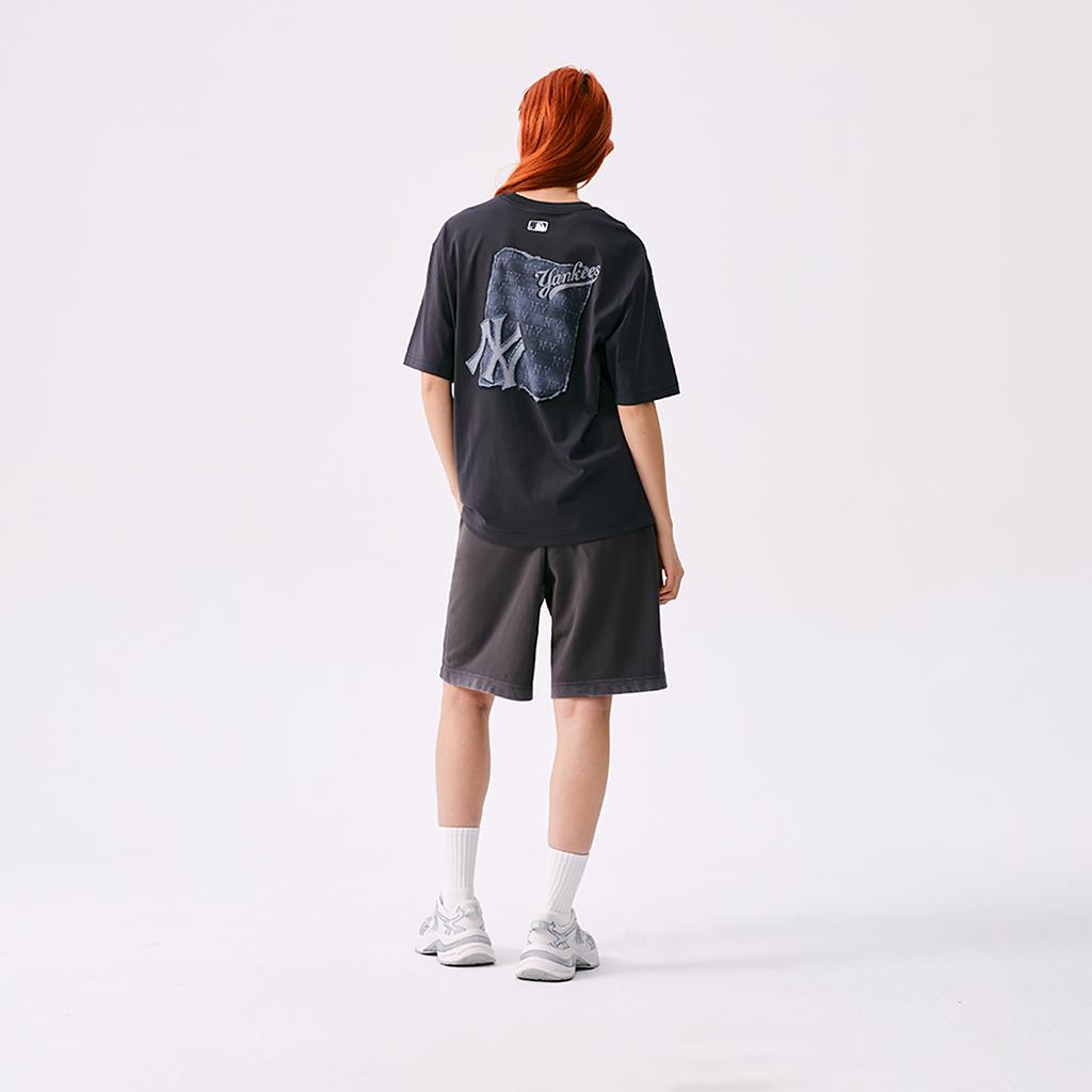 New MLB MONOGRAM Collection New York Yankees SS25 T Shirt Unisex Charcoal Gray 3ATSM1053-50CGS