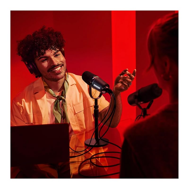 Shure MV7i Smart Mic - USB-C & XLR Microphone for Podcasting, Music & Streaming, Built-in Audio Interface, Auto-Level Mode, Advanced DSP, All-Metal