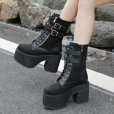 Hohe Plateau-Martinstiefel Schwarz Bühnenshow Damenstiefel Riemen Seitenreißverschluss Große Größe Modestiefel