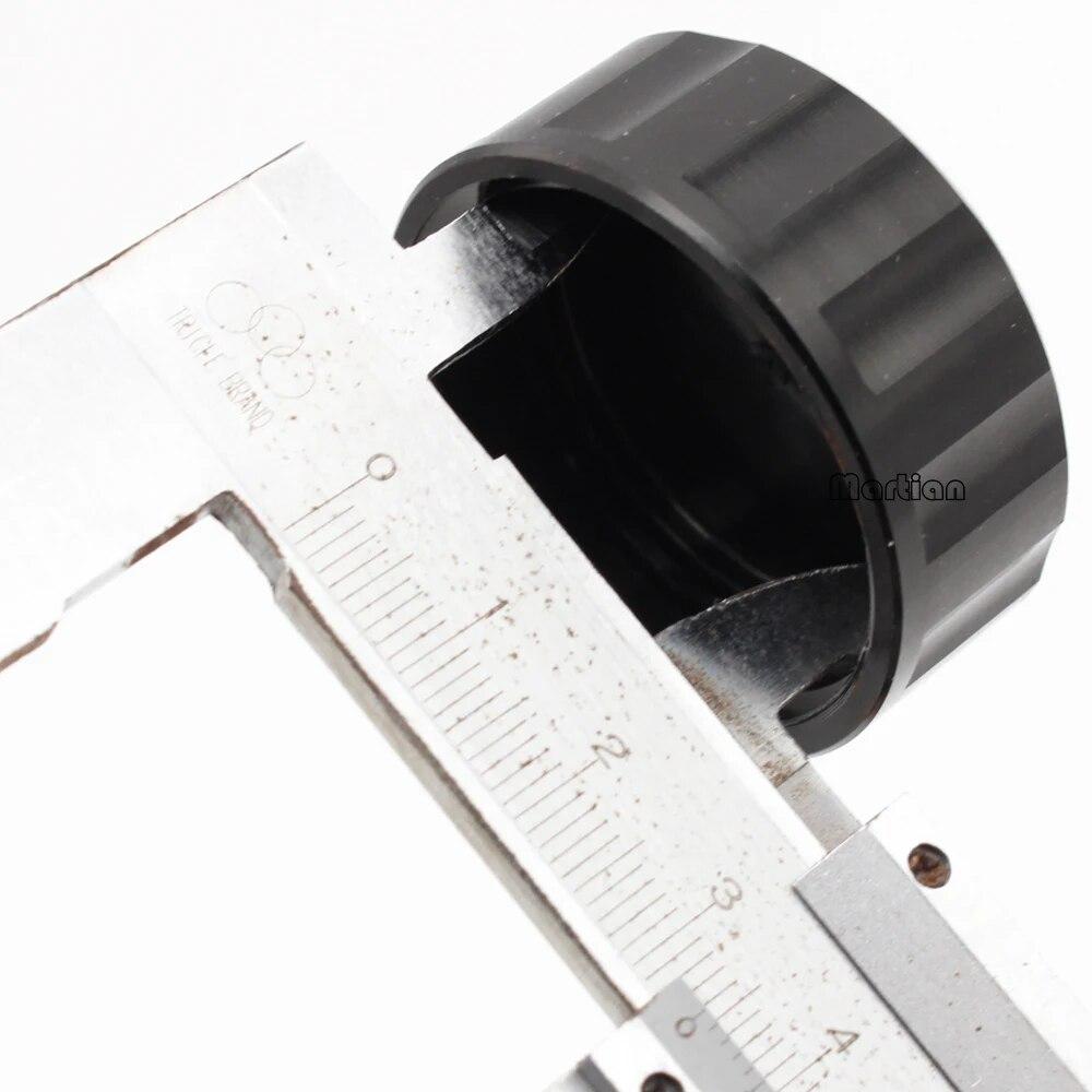 Motorcycle CNC Rear Brake Reservoir Cover Cap For TRIUMPH DAYTONA 675/675 R SPEED TRIPLE 1050/1050 R STREET TRIPLE R TIGER 800