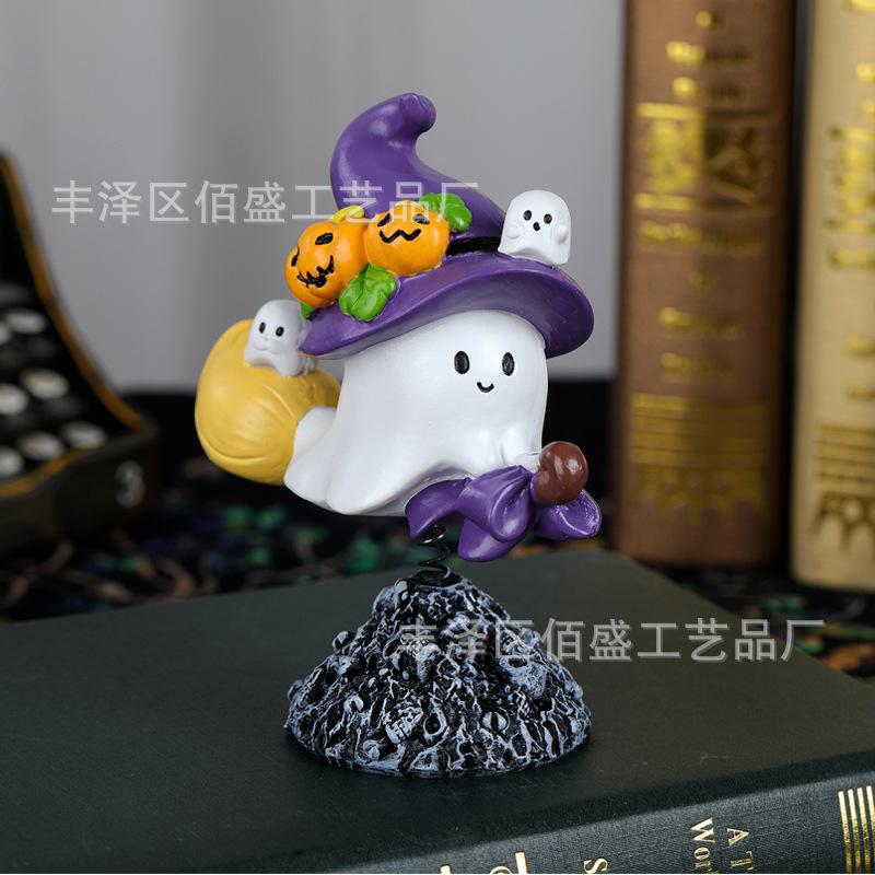 

Halloween Decoration Props Resin White Ghouls Ghost Knickknacks Gifts Ghost Festival Horror Atmosphere Ornaments 11.7*6*12.8cm