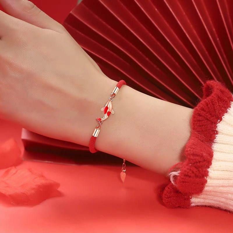 Braccialetto portafortuna in corda intrecciata Braccialetto Koi in corda rossa Regalo di San Valentino Regalo di coppia