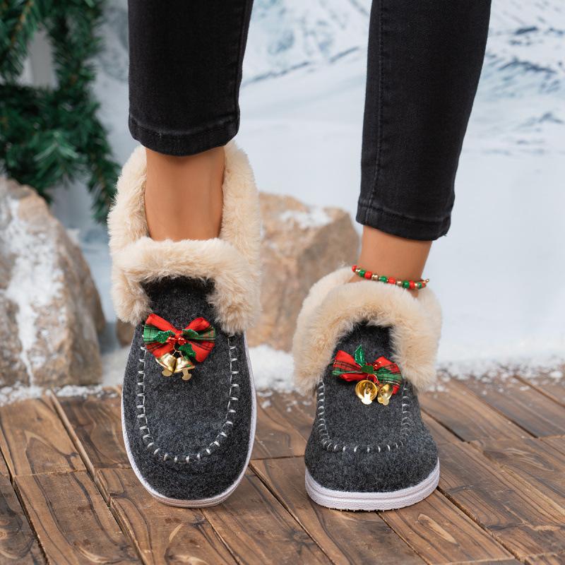 Europe, America, autumn and winter large size short tube color matching snow boots cover feet to keep warm flat bottom wool cotton boots Christmas