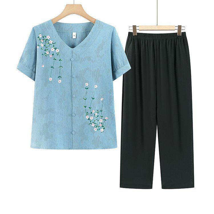 Summer Two-Piece Set for Middle-Aged and Elderly Women: Short-Sleeved T-shirt and Top.