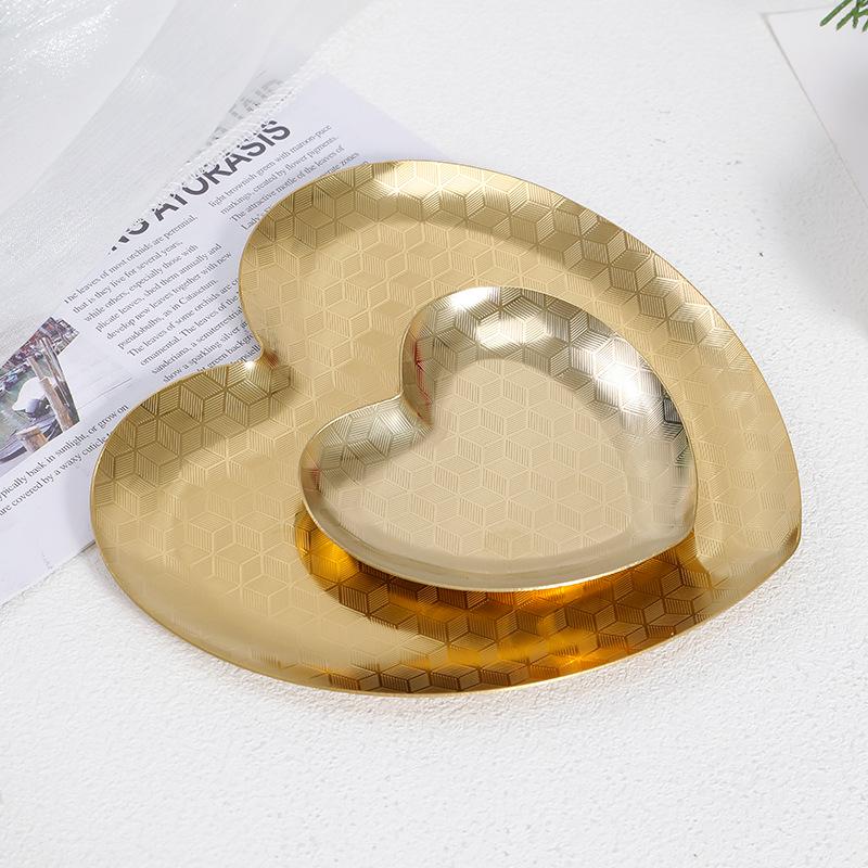 Nordic Korean-Style Stainless Steel Heart-Shaped Tray for Jewelry, Decor, and Desserts