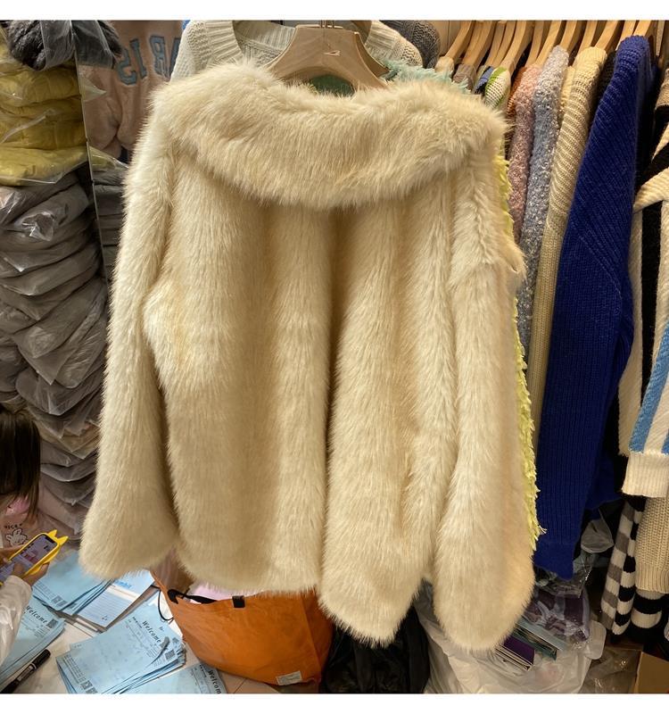 Golden Toca Women's Mid-Length Faux Fox Fur Coat with Large Lapel - Elegant and Plush Design