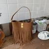 Hand-held Bucket Bag, Crossbody Retro and High-end Single-shoulder Bag
