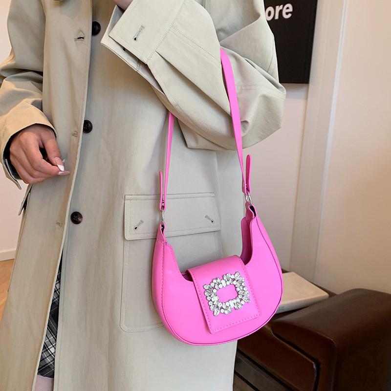 Stylish Large Capacity Pu Crescent Bag For Fashionable Women In Black And Pink Colors