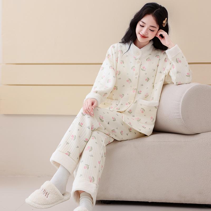 "Women's Thickened Cotton Pajamas for Autumn/Winter 2024 - Large Size Postpartum Home Suit"