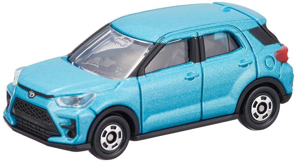 Takara Tomy Tomica 8 Toyota Raize Miniature Car Toy for Ages 3 and Up No. (Blister Packaging)