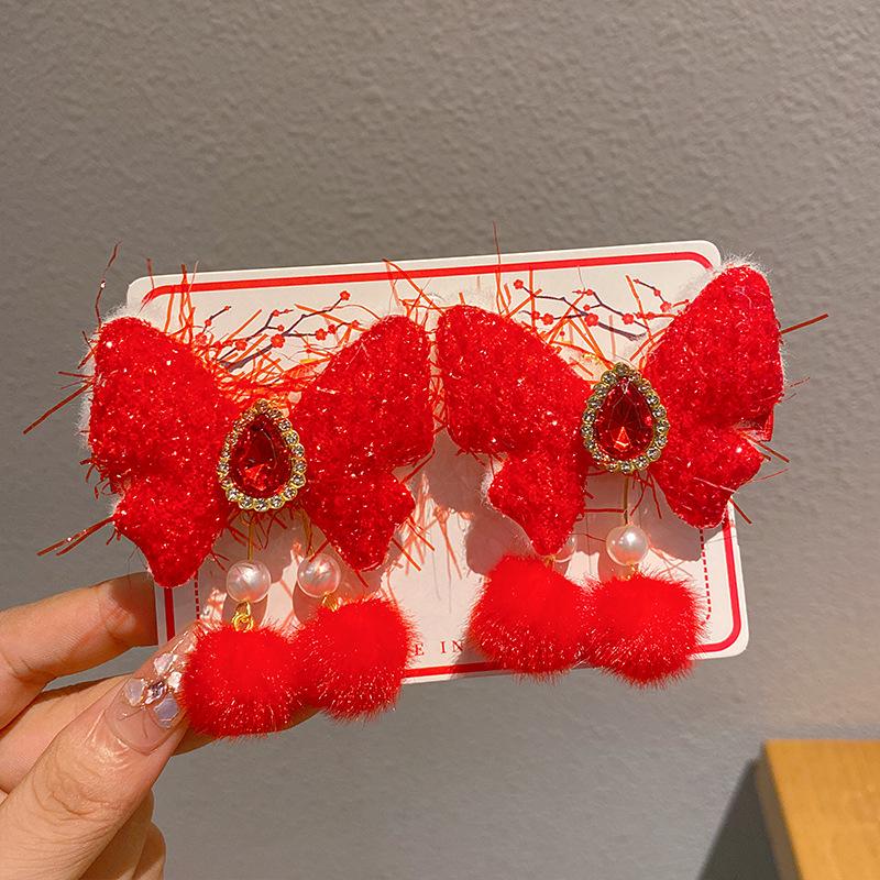 2024 Autumn/Winter Children's Red Hair Clips – Chinese Hanfu Style for New Year