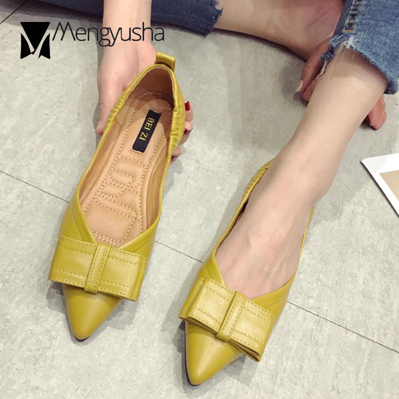 Модные удобные черные туфли-лодочки для женщин — фото 7