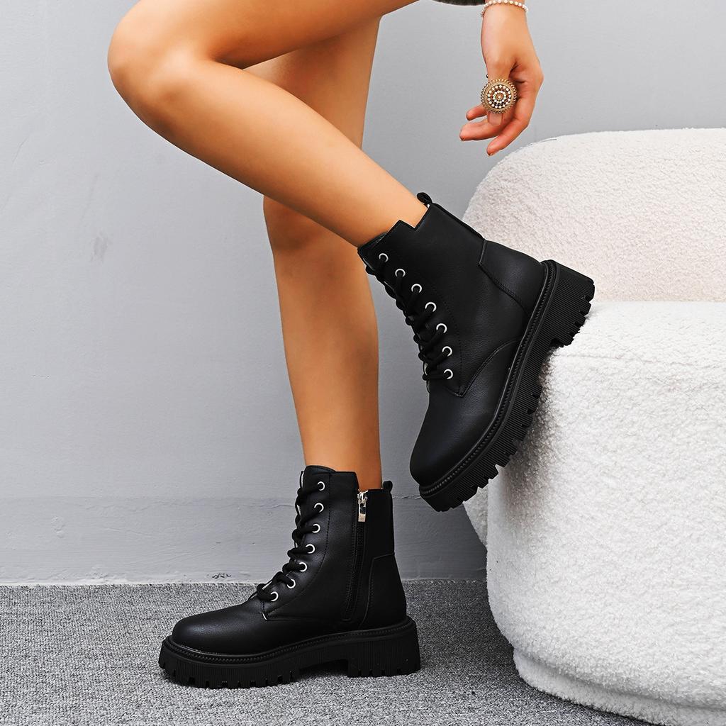 New autumn and winter large size Martin boots locomotive boots thick-soled round head white short boots