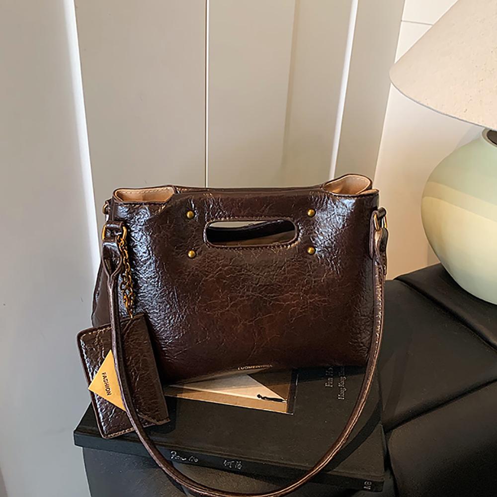 

Persalized Oil Wax Leather Handbag Autumn Winter Women s Retro Versatile Briefcase Fashi One Shoulder Crossbody Bag (20cm<Max Length<30cm) кавовий