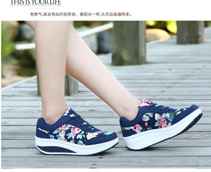 Fashion 2025 Platform Women's Sports Shoes Wedges Solid Color Versatile Sneakers Non-slip Vulcanize Shoes Zapatillas De Deporte