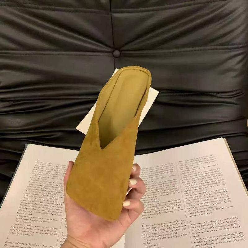 Mocassini 2026 Primavera Nuovi Slip-on Punta Quadrata Esterna Baotou Mezza Pantofola per Donna