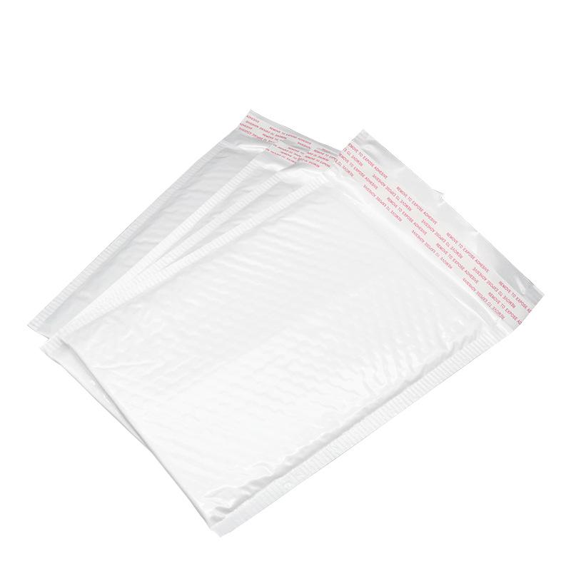 White Pearlescent Bubble Envelope: Waterproof, Shockproof Packaging for Clothing and Logistics.