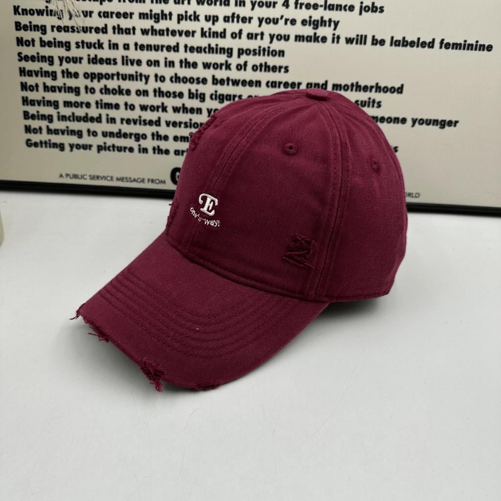 Old ripped burgundy baseball cap retro letter embroidery soft top cap trendy brand street versatile shade