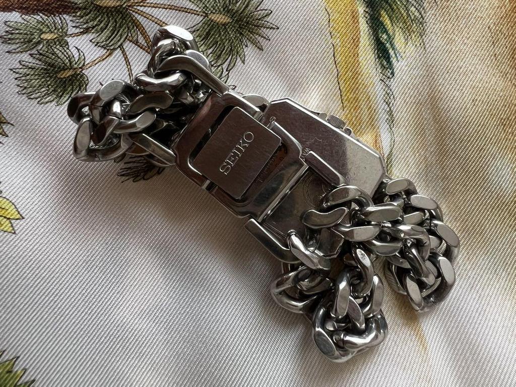 [USED] Junk Seiko ladies' chain quartz watch
