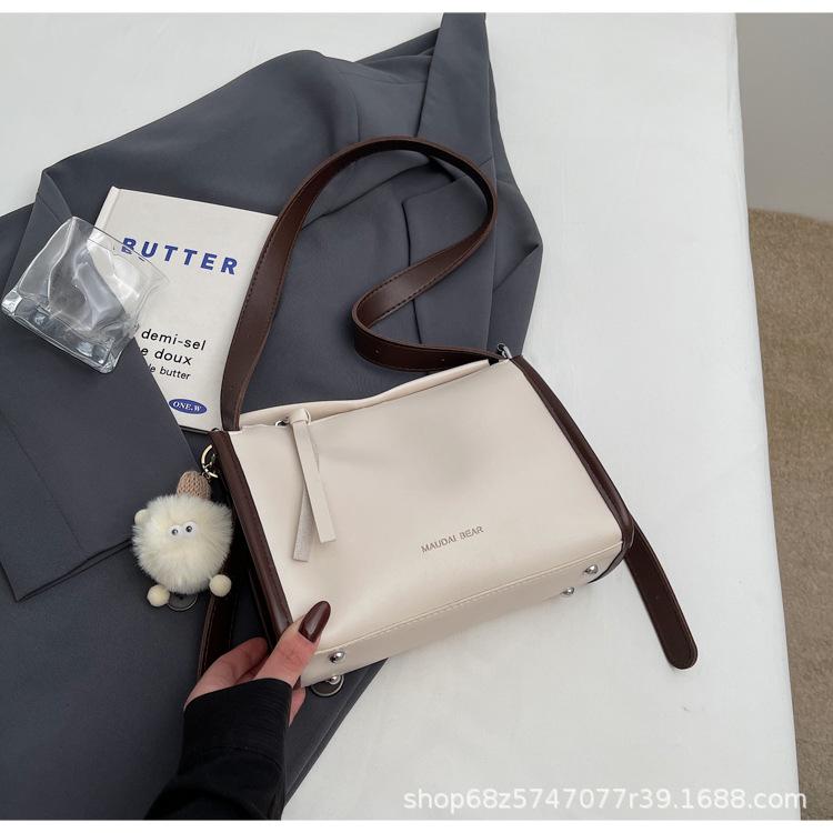 High-end Texture Contrast Color Single Shoulder Armpit Bag Women's 2025 New Fashion Commuter Crossbody Bag Pillow Bag