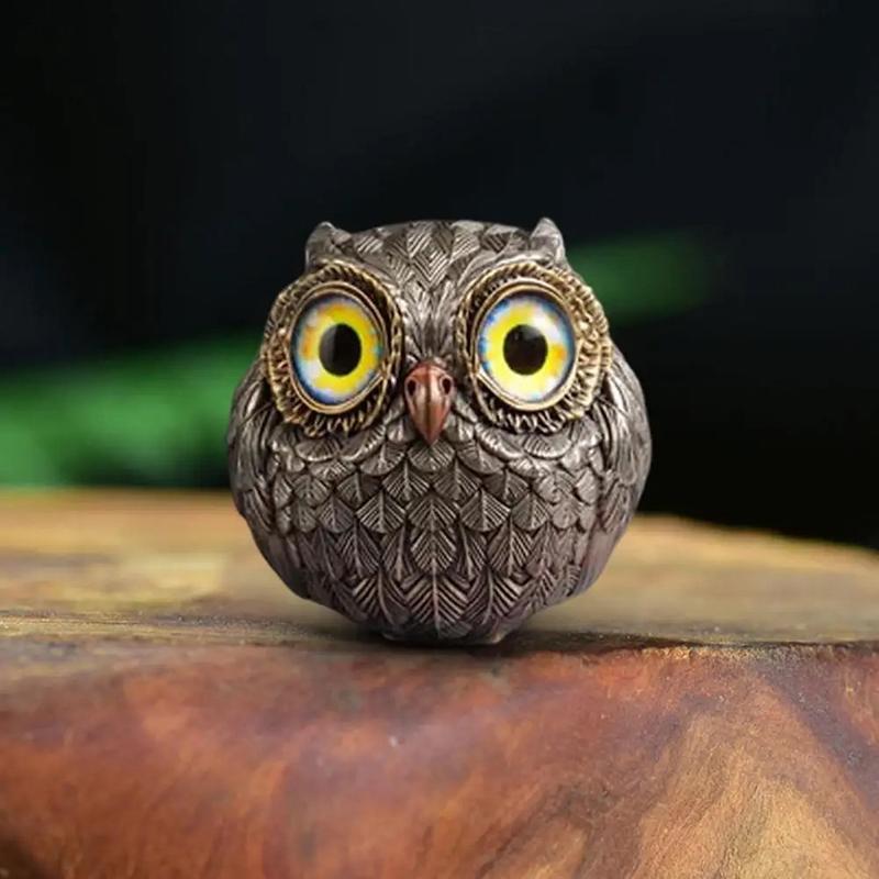 Realistic Owl Animal Figurines With Big Eyes Cartoon Cute Owl Ornaments Mini Intricate Feathers Owl Statue Home Decor