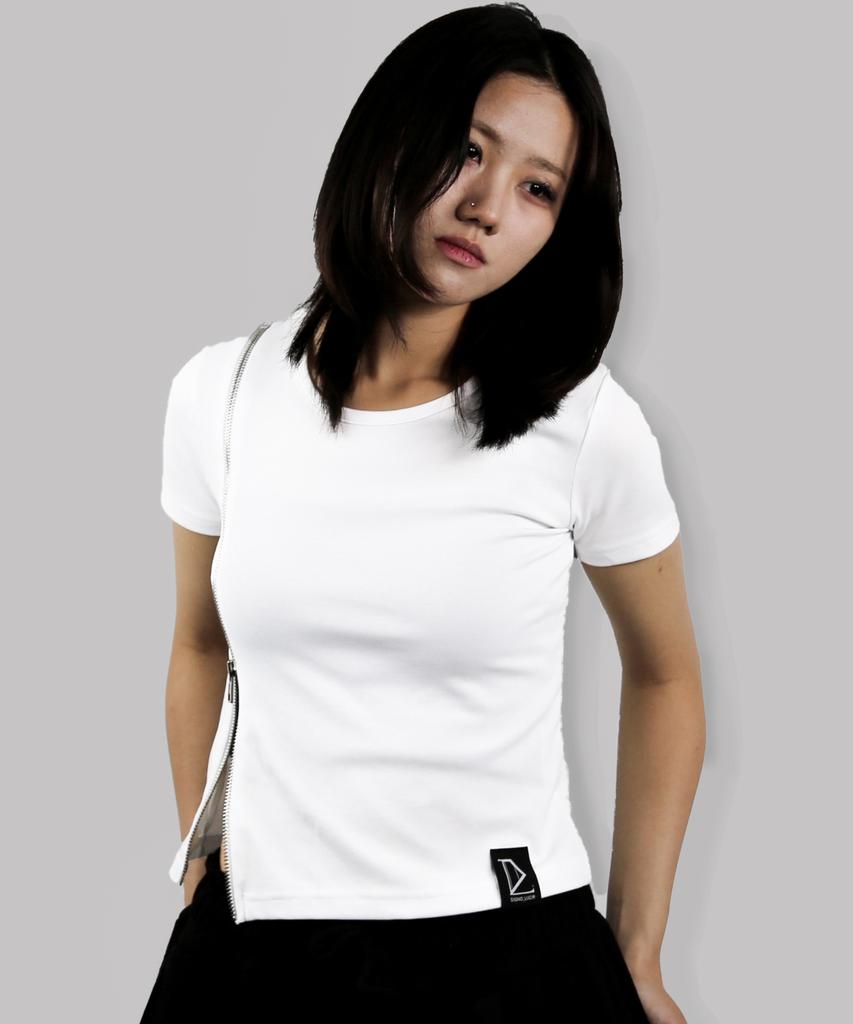 Digeunolusileu Organic Silket Zip-Shirt (White)
