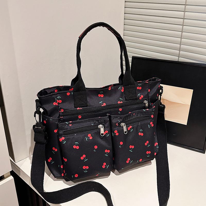 Simple Messenger Women's Tote Bag, New Spring and Summer Versatile Portable Student Class Shoulder Bag