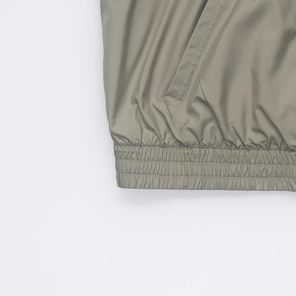 Новые куртки и пальто Nike Женские Зеленые FV6299-320