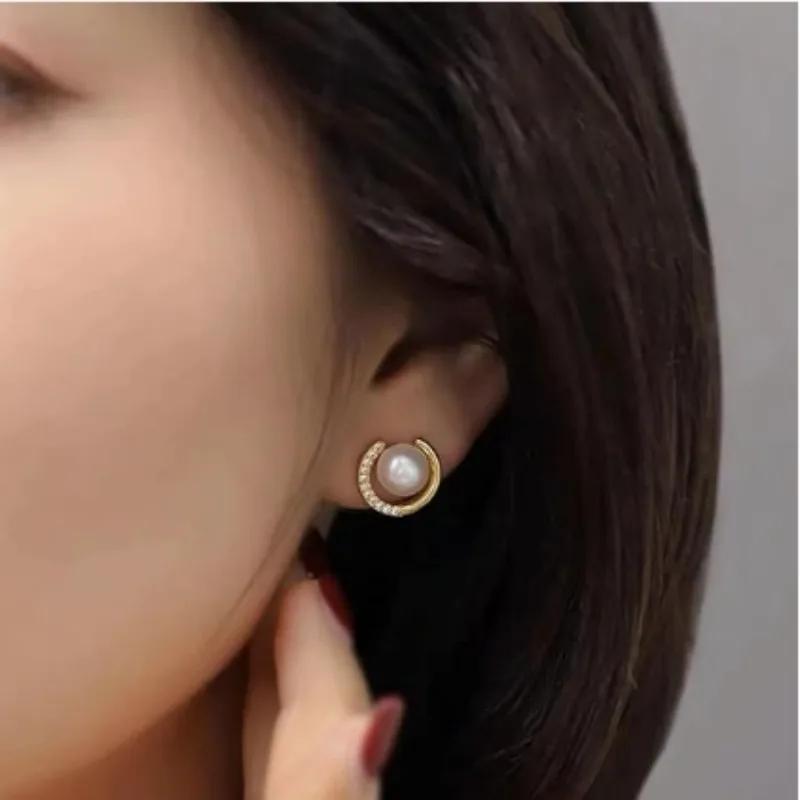 1 Pair Fashion Women Exquisite Pearl Round Stud Earrings for Women Crystal Jewelry