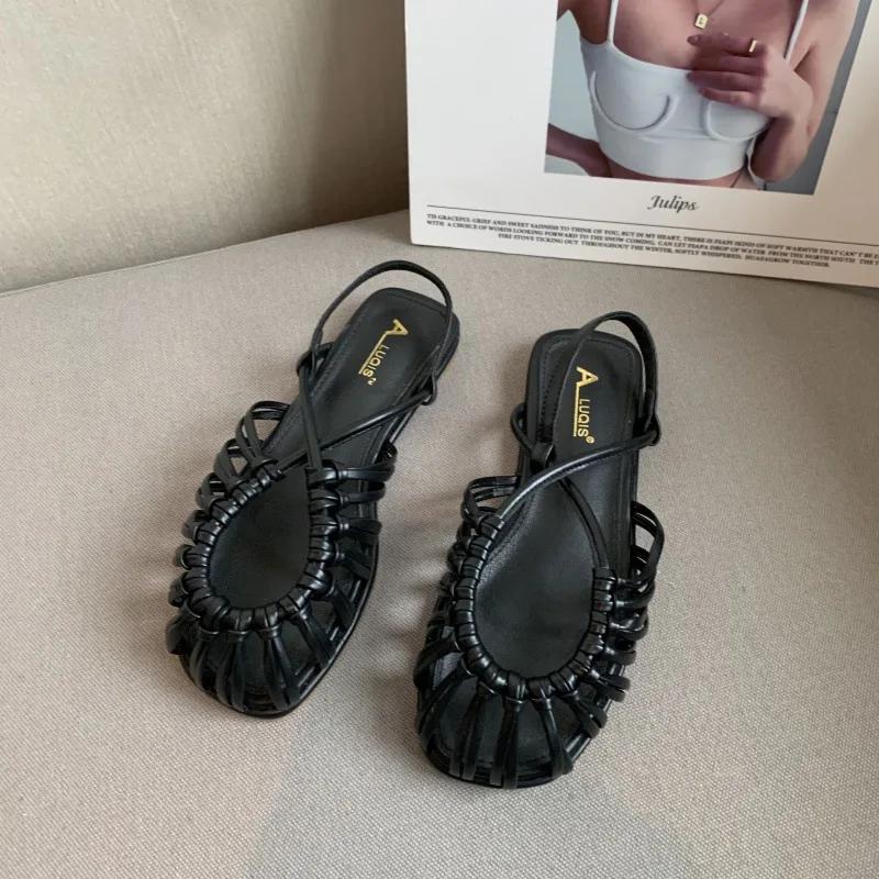 Fashion Ladies Shoes High Quality Slip on Ankle-wrap Women's Sandals Summer Solid Closed Toe Chunky Heels Beach Sandals Women