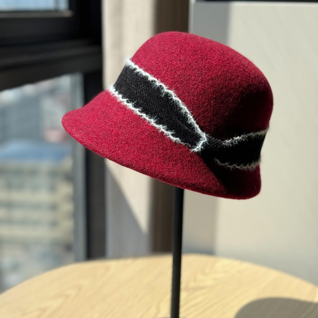 New Style Wool Hat for Women in Autumn and Winter New Fashion Versatile Face Showing Small Basin Hat Retro British Style Fisherman Hat