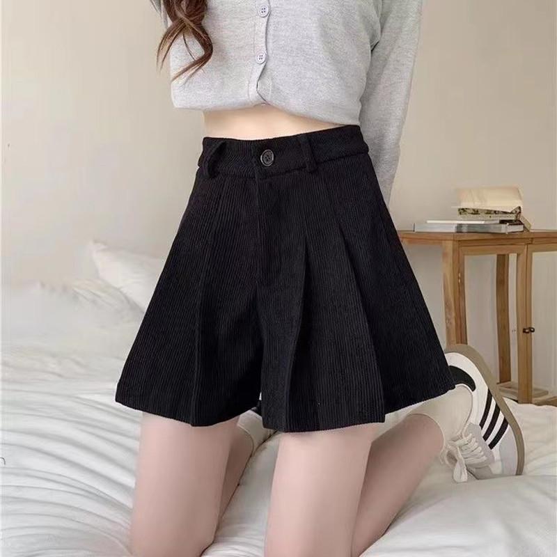 Autumn Preppy High-Waisted Corduroy A-Line Pleated Shorts - Slimming Casual Style for Women
