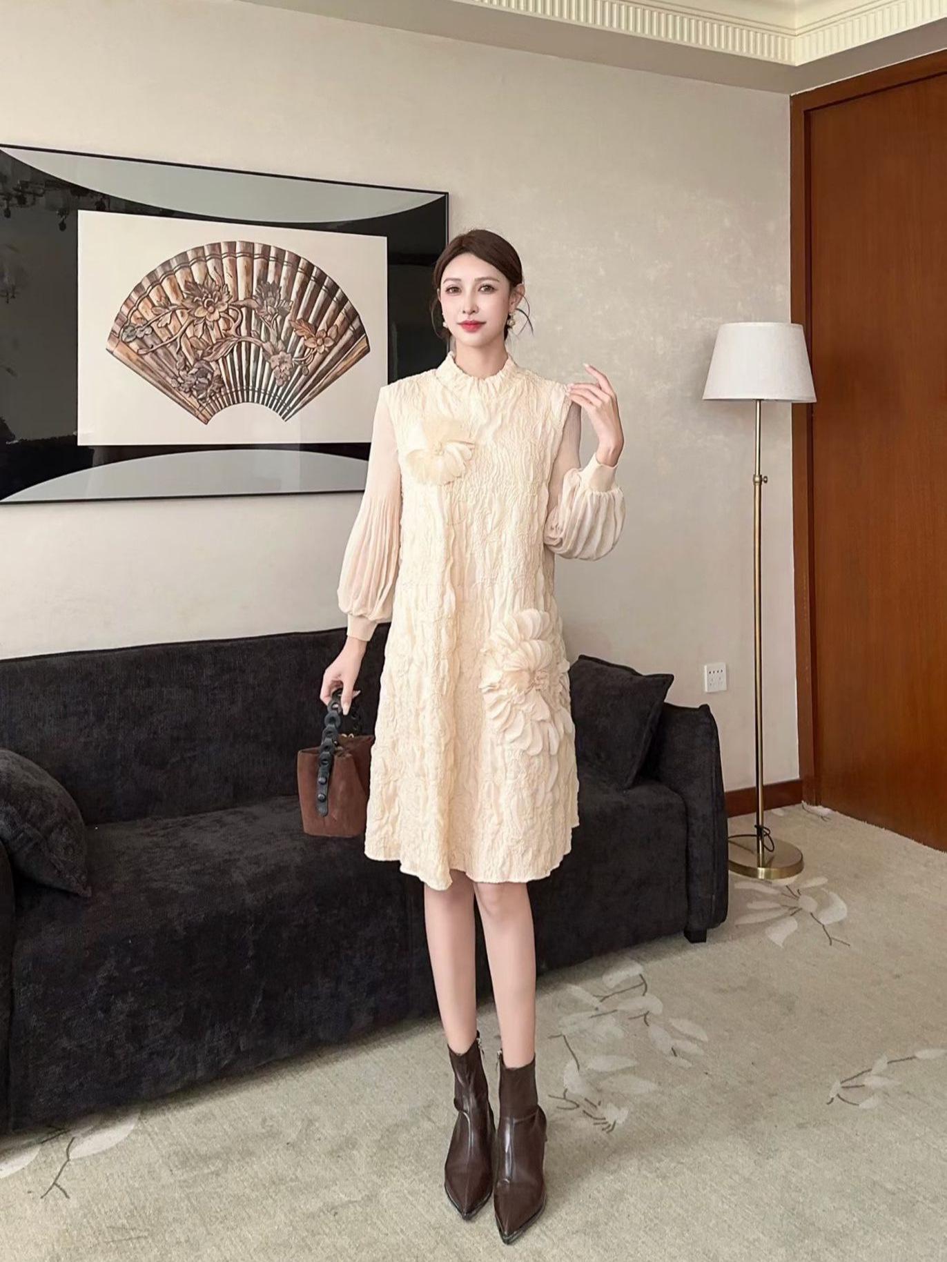 

Элегантное вышитое платье большого размера с 3D-лепестками One Size (40-100kg) абрикосовый