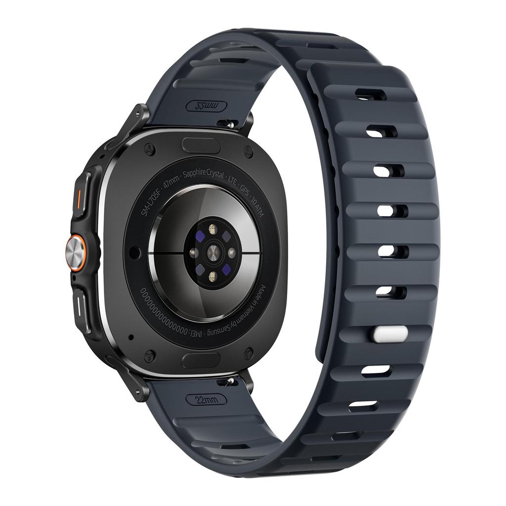 Stylish Silicone Magnetic Strap for Samsung Watch 7 Ultra