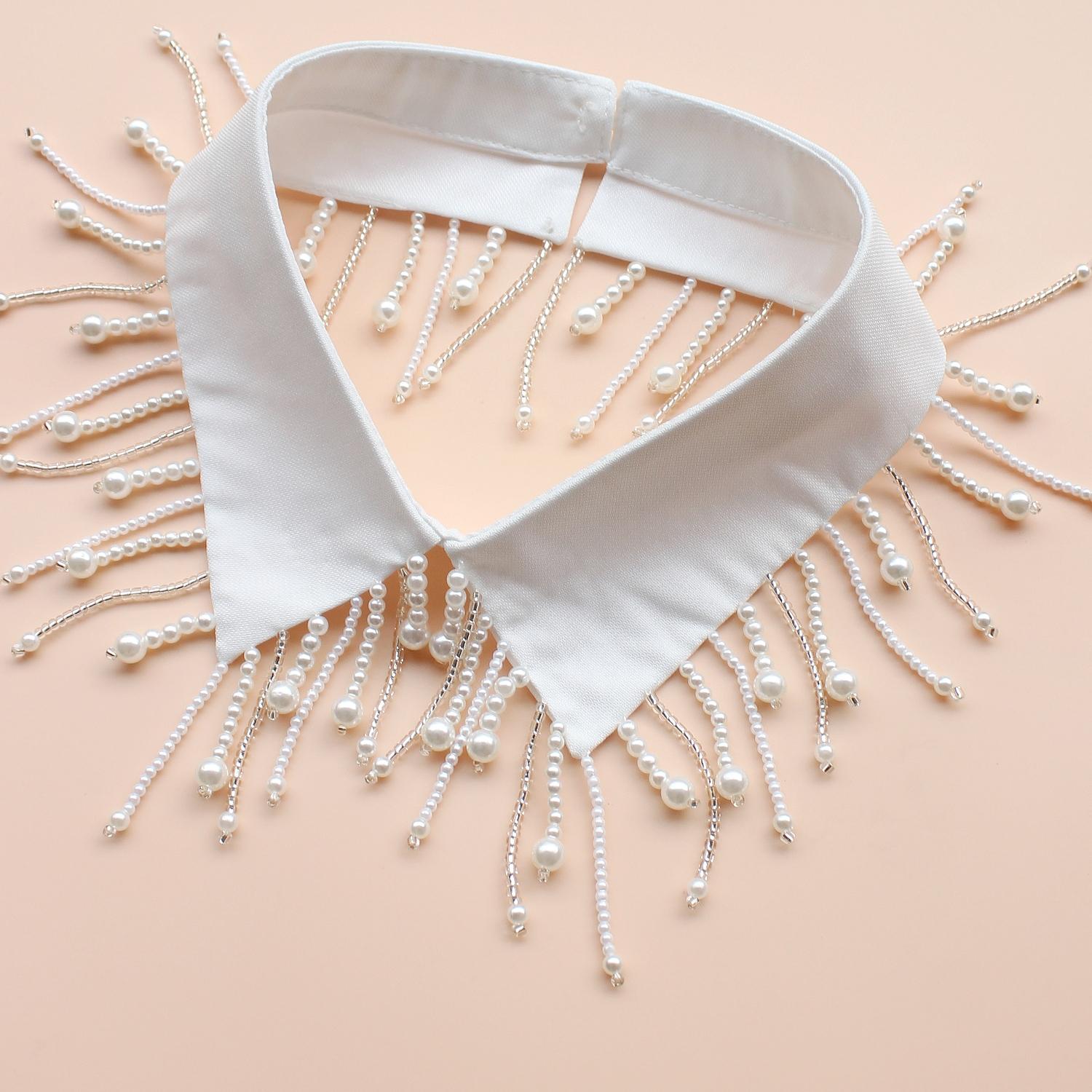 

1 шт. бисерный съемный воротник с жемчужными нитями, изготовленный вручную, чтобы быть роскошным, блестящим и изысканным. Это не мейнстрим